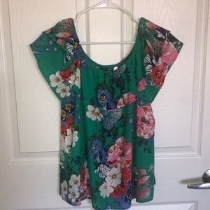 Green Floral Medium Blouse